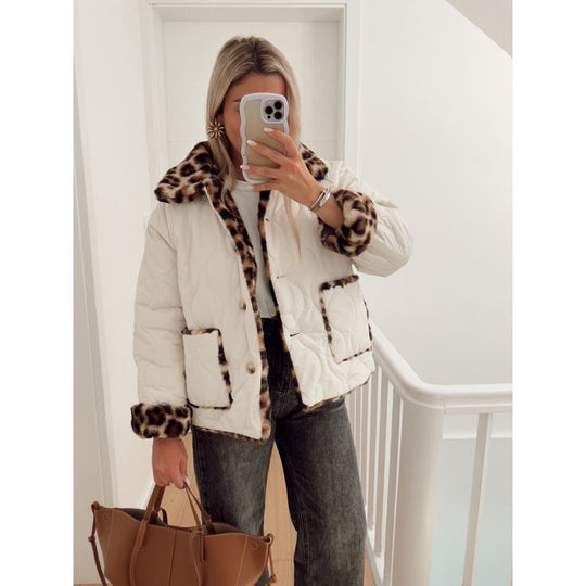 Damen Kunstfelljacke mit modischem Leopardenmuster und komfortablem Schnitt R&B