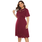 Damen elegantes Kleid mit durchbrochenem Kragen und wellenförmigem Saum R&B