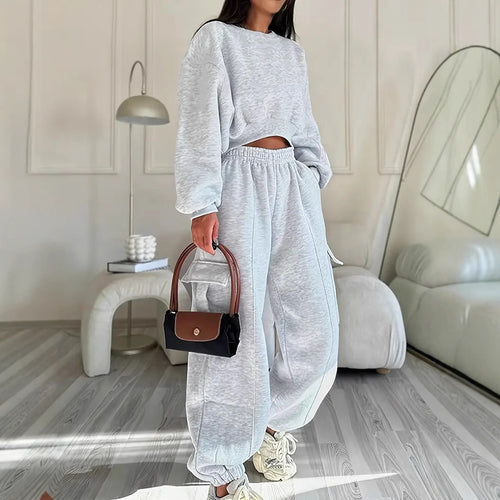 Damen lässiges Freizeitsweatshirt und entspannte Jogginghose R&B