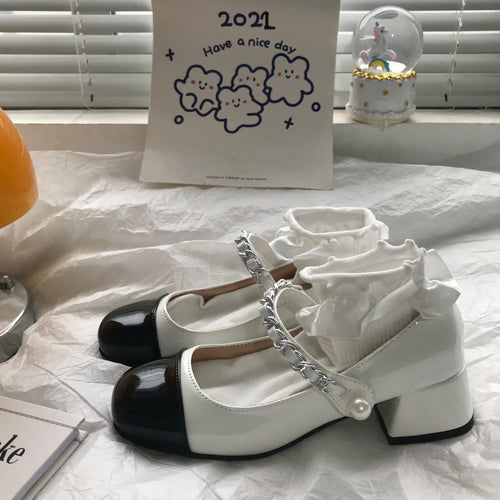 Damen Mary Jane Schuhe mit eleganter Rüschenverzierung und metallischem Akzent R&B