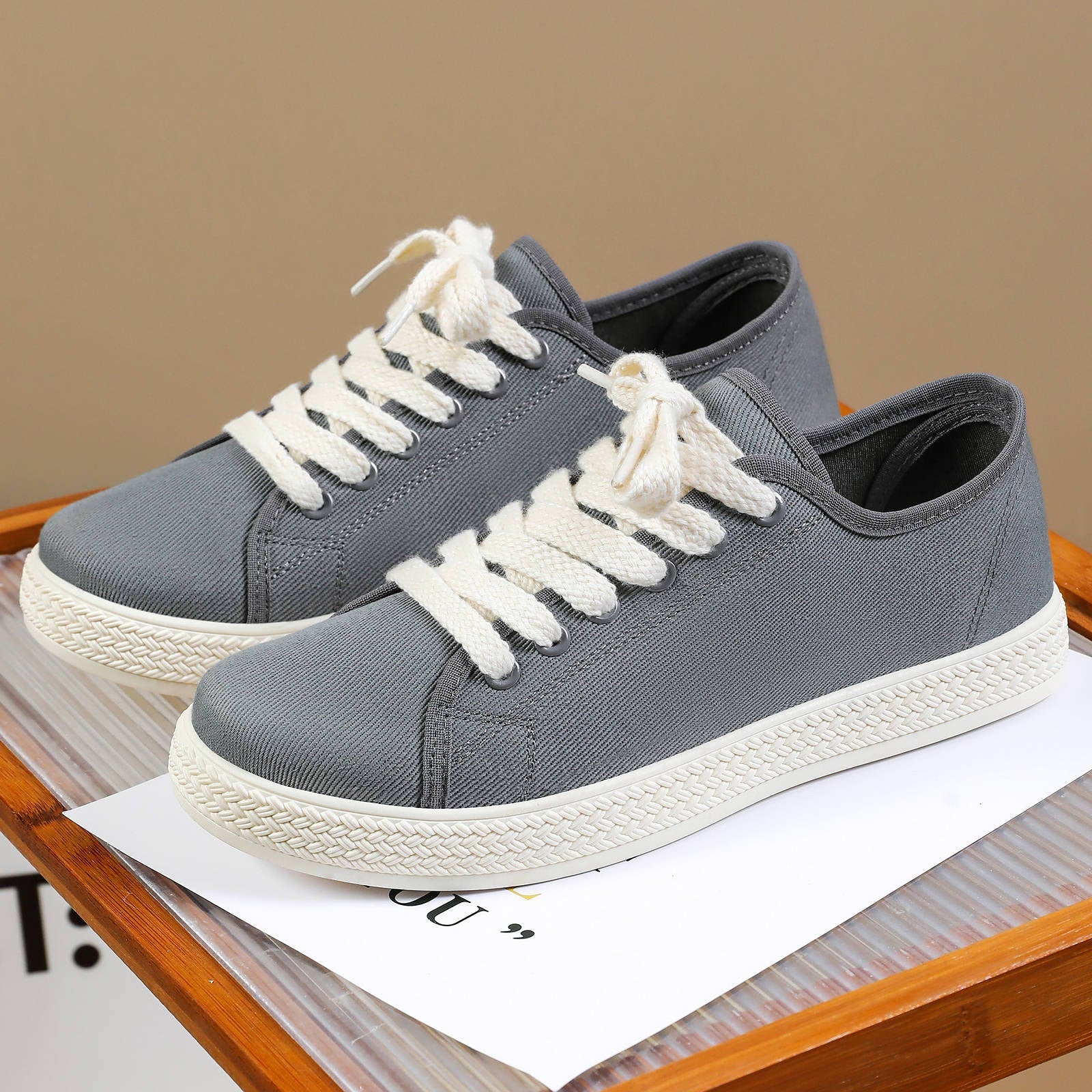 Damen Baumwoll-Sneaker mit natürlichem Obermaterial und rutschfester Sohle R&B