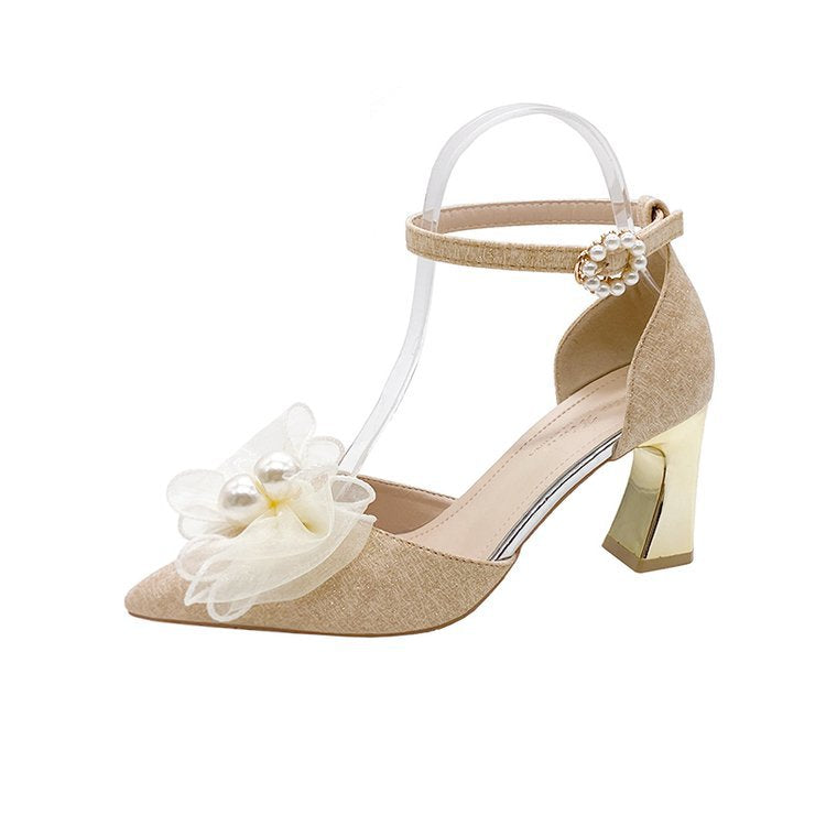 Damen elegante Pumps mit transparentem Riemen und Blumenapplikation R&B