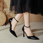 Damen Hochglanz Slingback-Pumps mit verstellbarem Riemen