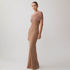 Damen Elegantes und figurbetontes Maxikleid mit einem Schulterdesign und sanften Raffungseffekten R&B