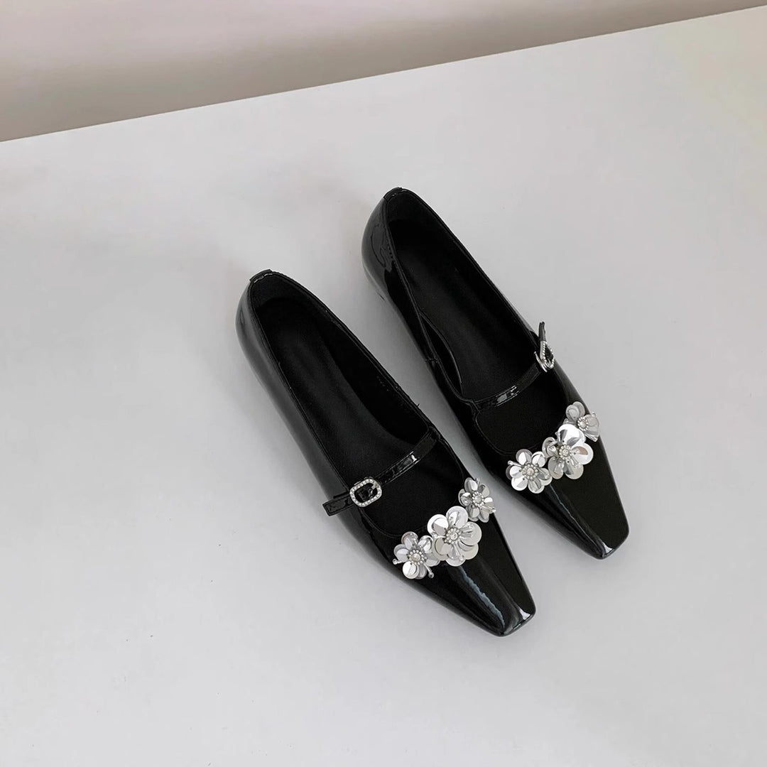 Damen Ballerinas mit floralen Applikationen und glanzvoller Oberfläche R&B