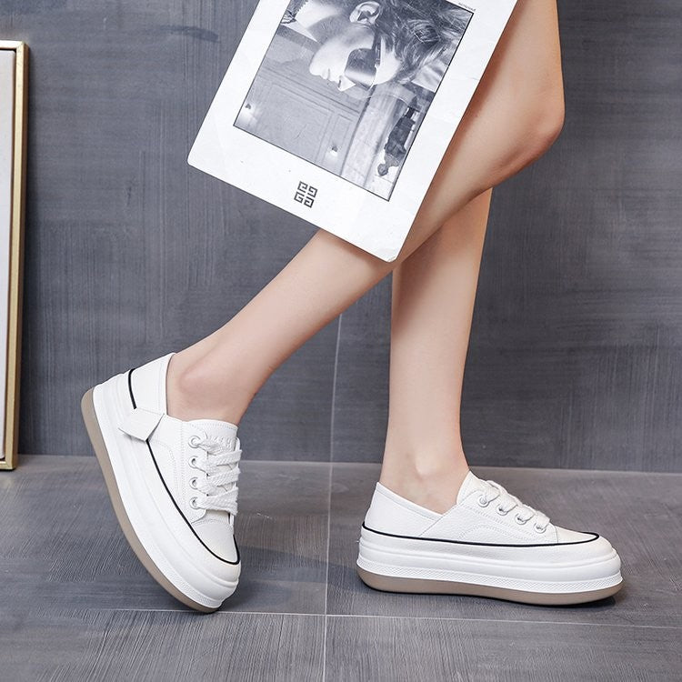 Damen Sportliche Sneakers im modernen Low-Top Design mit strapazierfähiger Sohle