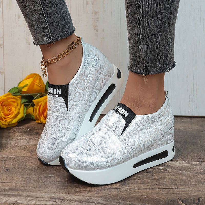 Damen Wedge-Sneaker im modernen Schlangenleder-Look mit bequemer Sohle R&B