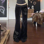 Damen Flare Jogginghose mit funkelnden Sternenapplikationen R&B