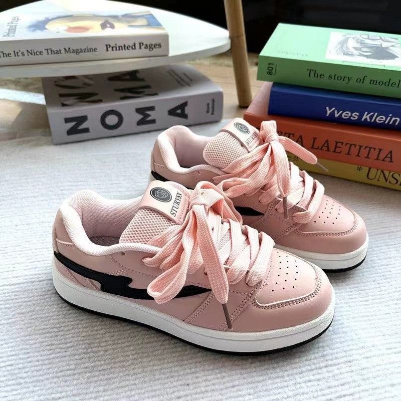 Damen Sportliche Sneakers mit verspieltem Design und innovative Schnürung