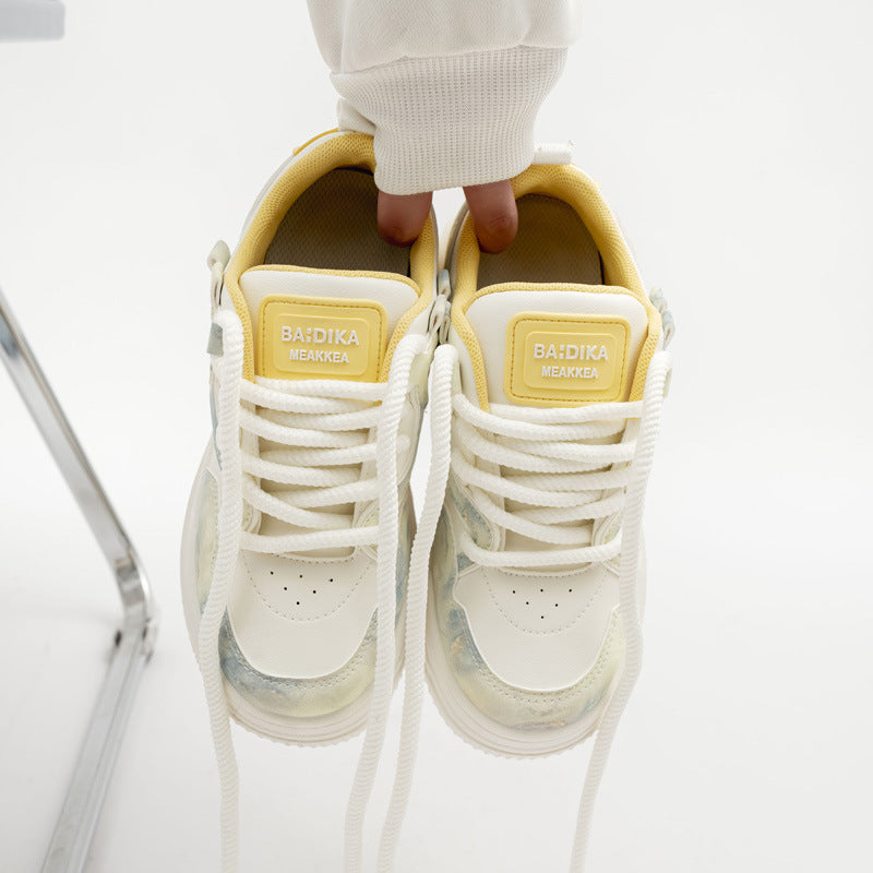 Damen Sneakers mit innovativer Sohle und coolem Design