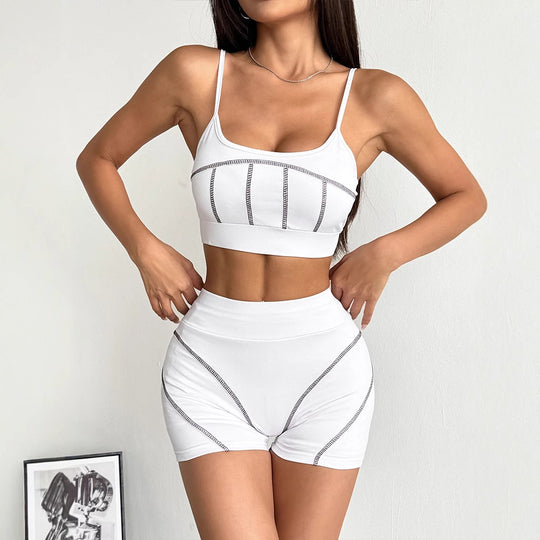 Damen Sportliches Set mit Crop-Top und Shorts R&B