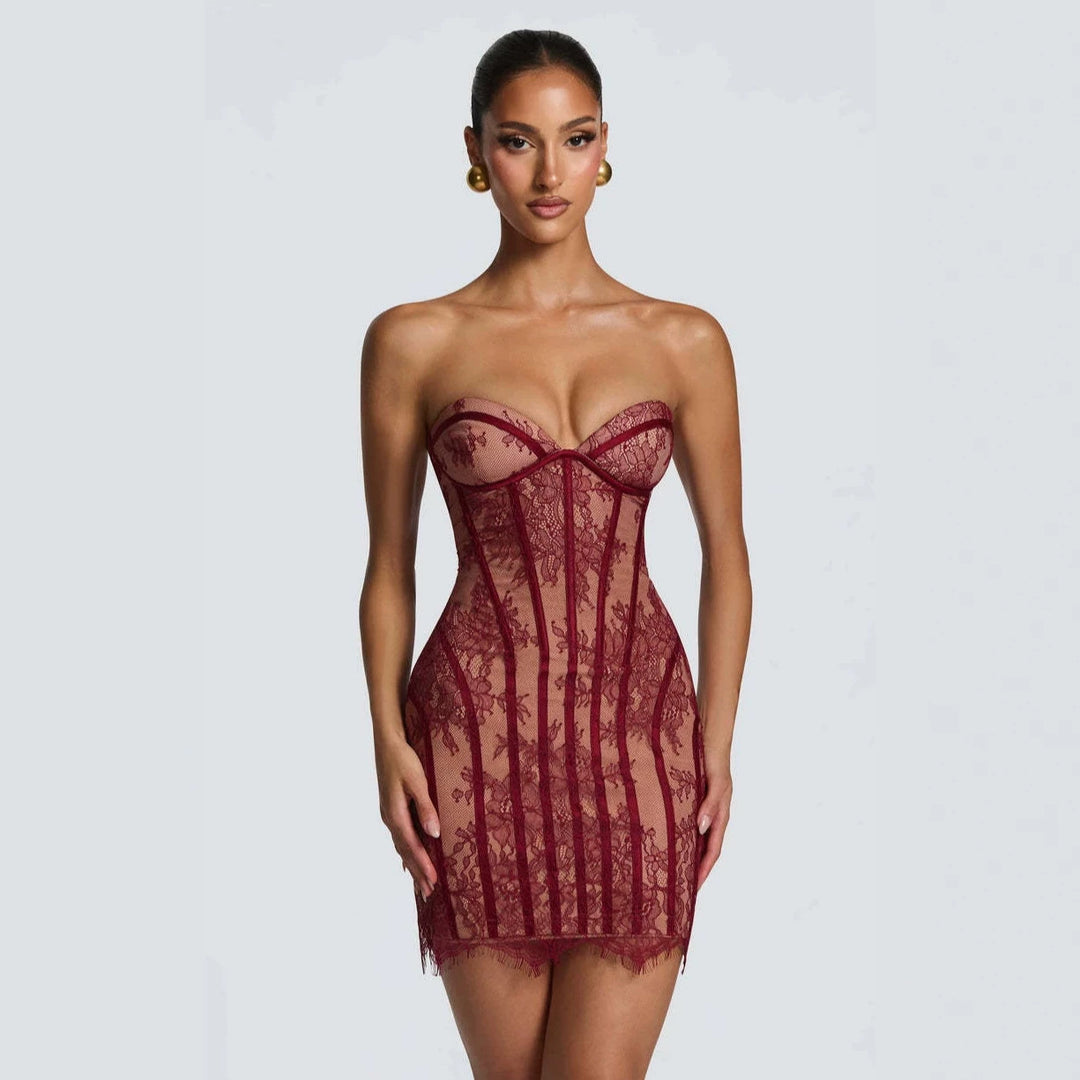Damen Raffiniertes Spitzenkleid mit trägerlosem Design und edlen Verzierungen R&B