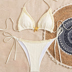 Damen Triangel-Bikini mit zarten Rüschendetails und eleganter Muschel-Applikation R&B
