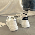 Damen Plateau Sneakers mit modernem Design und dicker Gummisohle R&B
