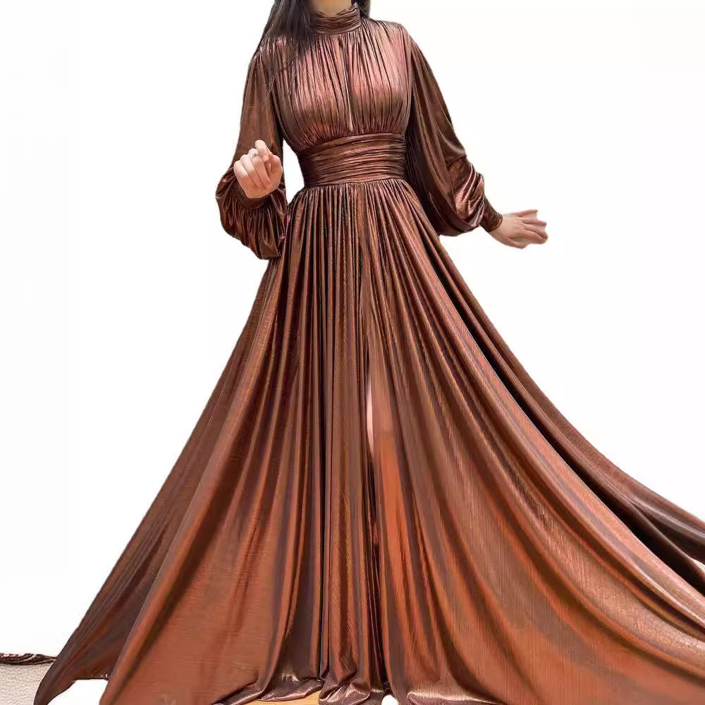 Damen Elegantes Maxikleid mit plissierten Details und luxuriösem Fall R&B