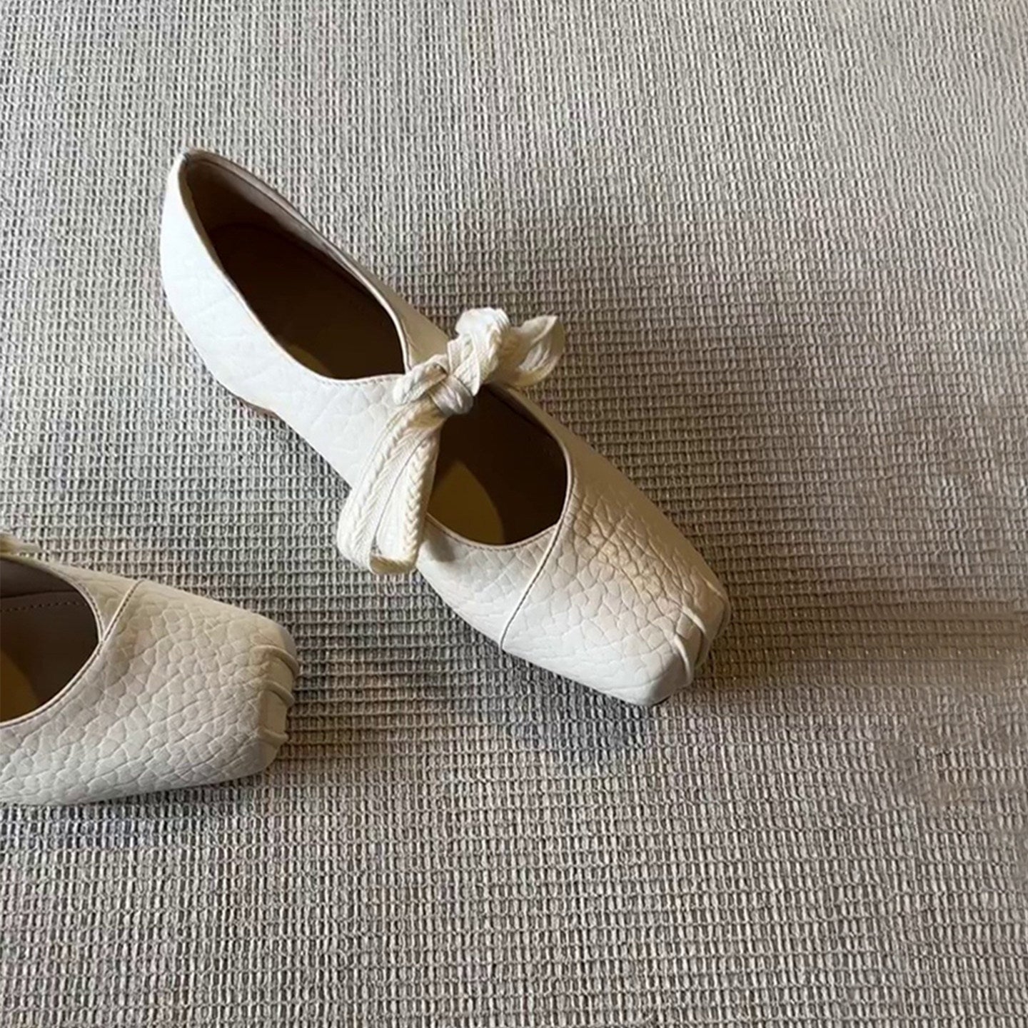 Damen Ballerinas im eleganten Schlangenlederlook mit dekorativem Schleifenakzent R&B
