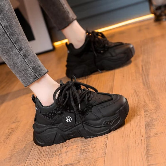 Damen Sportliche Chunky Sneakers mit atmungsaktivem Obermaterial und rutschfester Sohle R&B