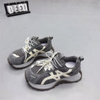 Damen Sportliche Sneakers mit atmungsaktivem Obermaterial und robustem Profil R&B