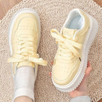 Damen Modische Sneakers mit dicker Sohle und atmungsaktiver Oberflächenstruktur R&B