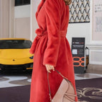 Damen elegante Fleecejacke mit modernem Schnitt und großzügigen Taschen R&B