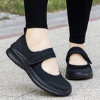Damen Sportliche Aquaschuhe mit praktischem Klettverschluss