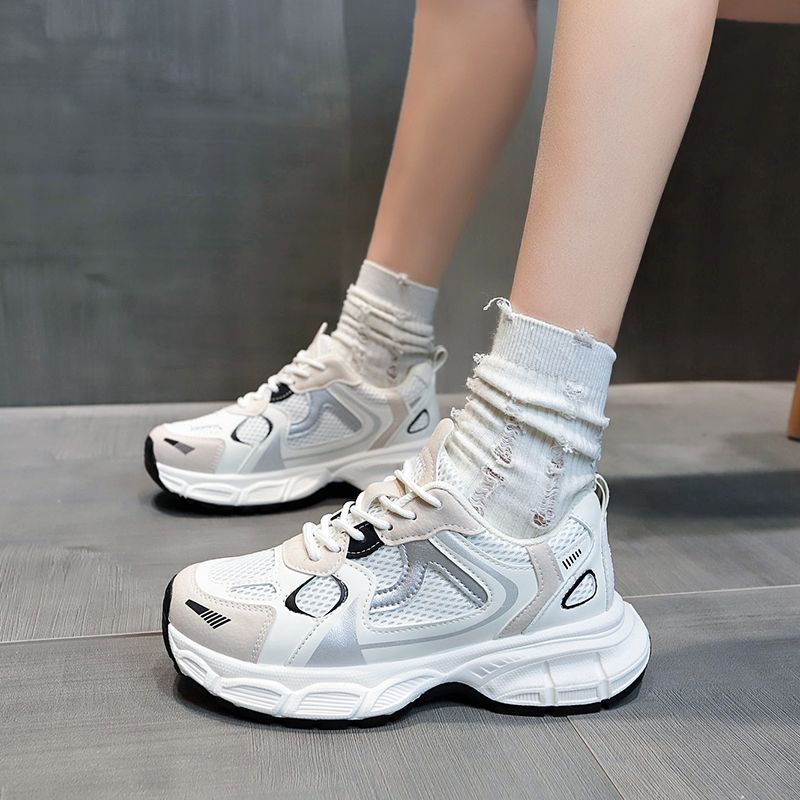 Damen moderne Sport Sneakers mit atmungsaktiver Oberflächenstruktur und stoßdämpfender Sohle R&B