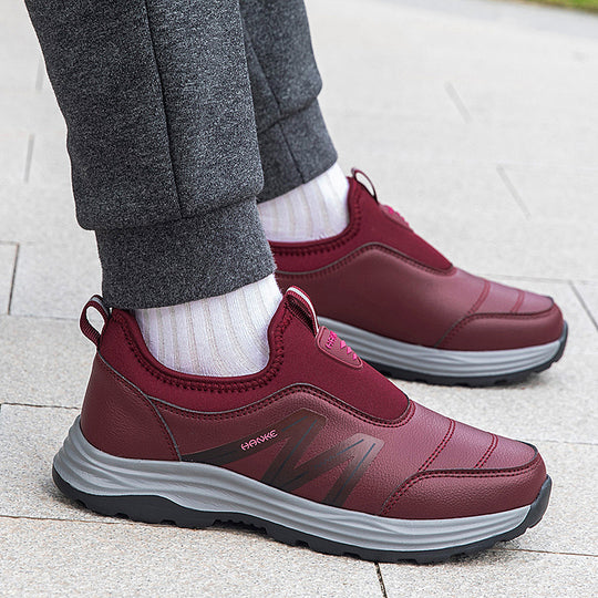 Damen Slip-On Sneakers mit rutschfester Sohle und flexiblem Design R&B