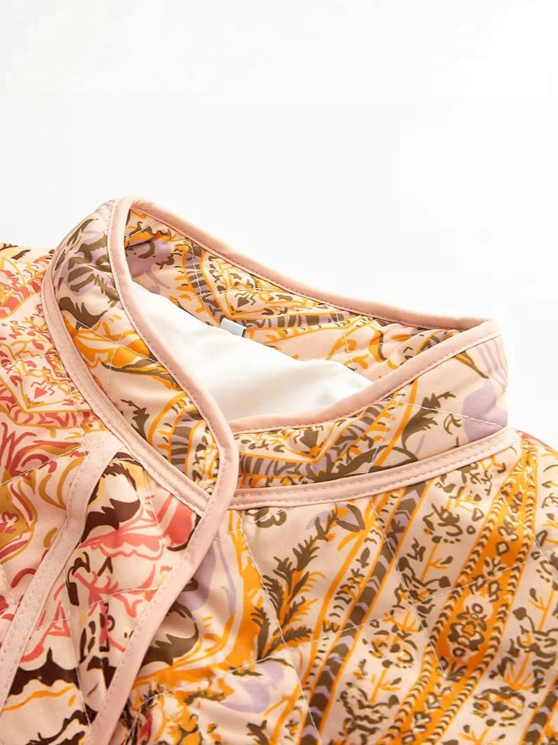Damen gesteppte Jacke mit floralen Mustern und praktischen Taschen R&B