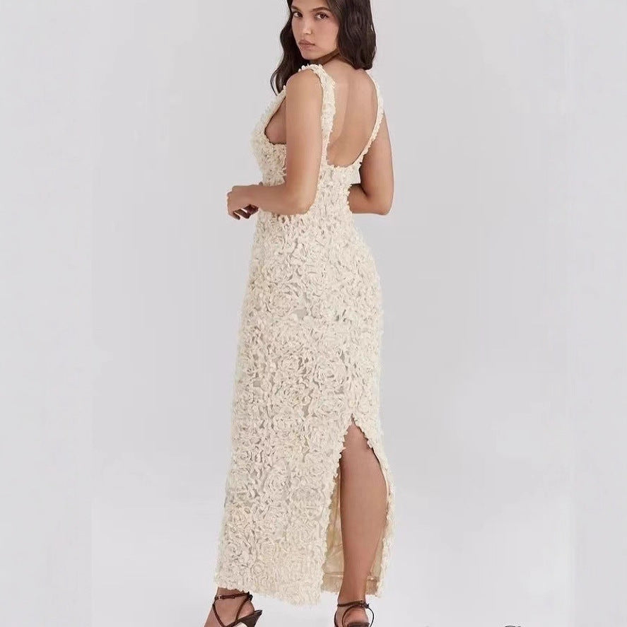 Damen Maxikleid mit opulentem Blumendesign und tiefem V-Ausschnitt R&B