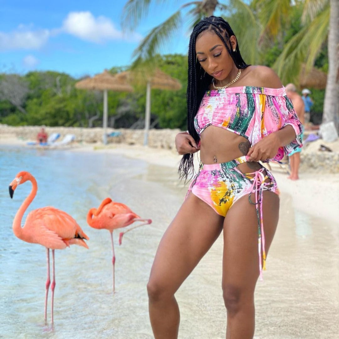 Damen Bikini-Set mit traumhaftem floralem Wickeldesign und hohem Beinausschnitt R&B