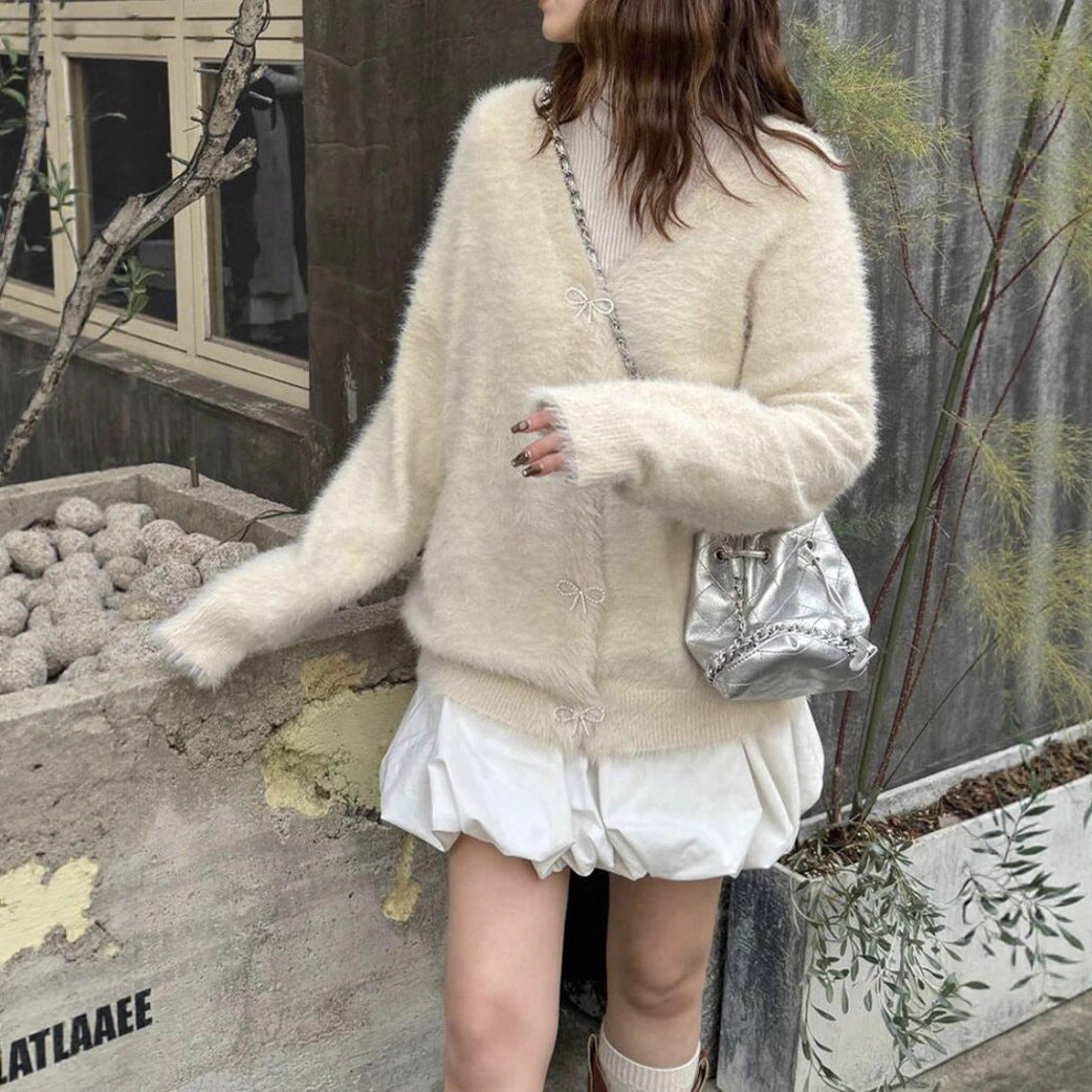 Damen Flauschiger Strick-Kardigan mit eleganten Knopfdetails R&B