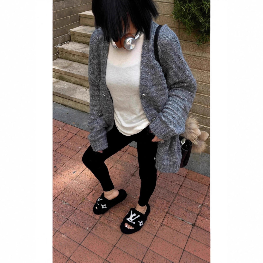 Damen Strickjacke mit voluminösen Ärmeln und einzigartiger Maschenstruktur R&B