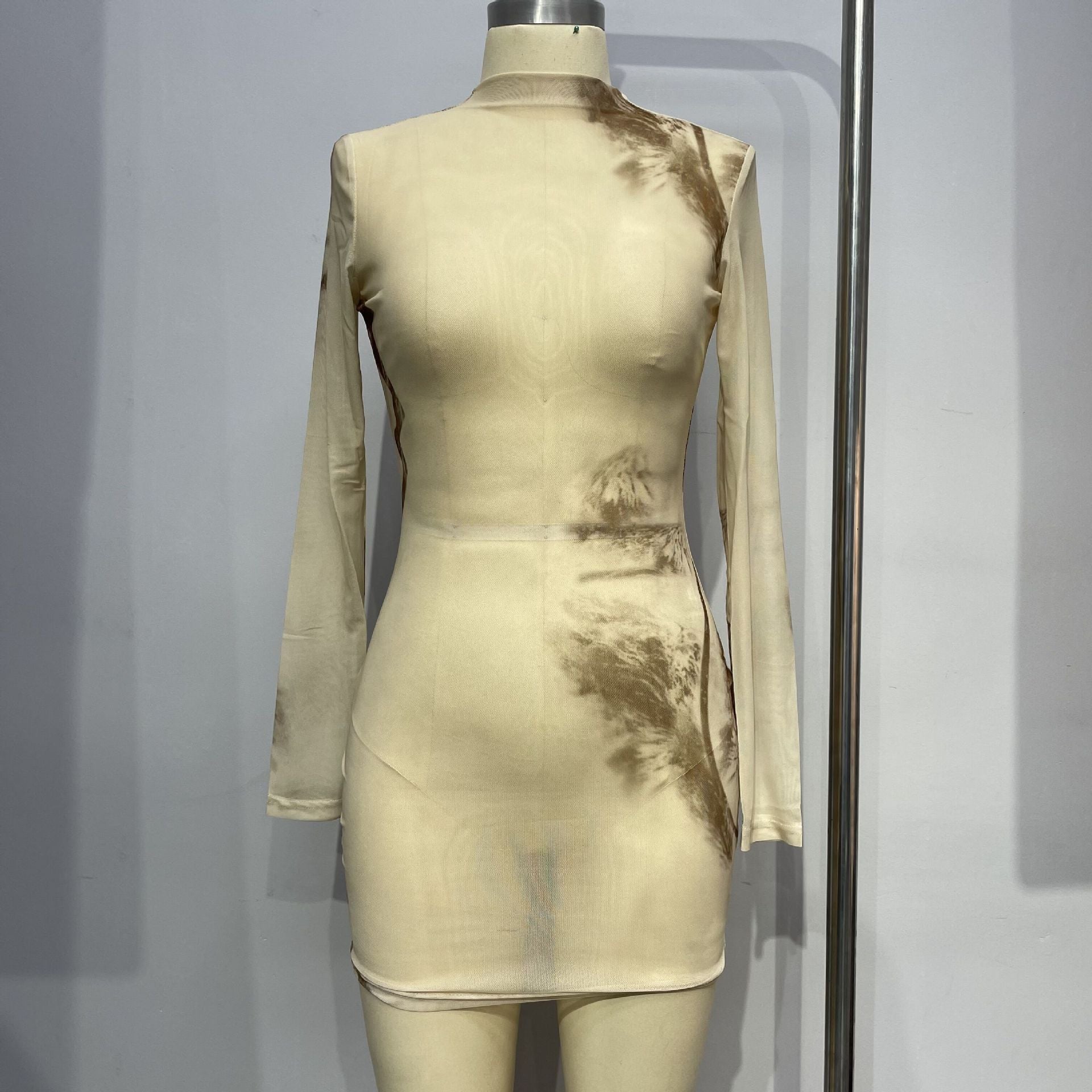 Damen Stilvolles Mini-Kleid mit transparenten Einsätzen R&B