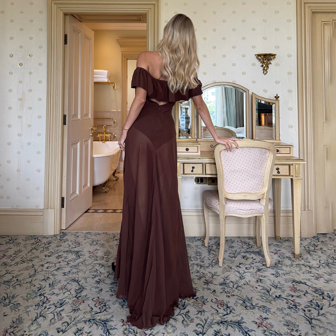 Damen Offshoulder Maxikleid mit voluminösem Rüschensaum R&B