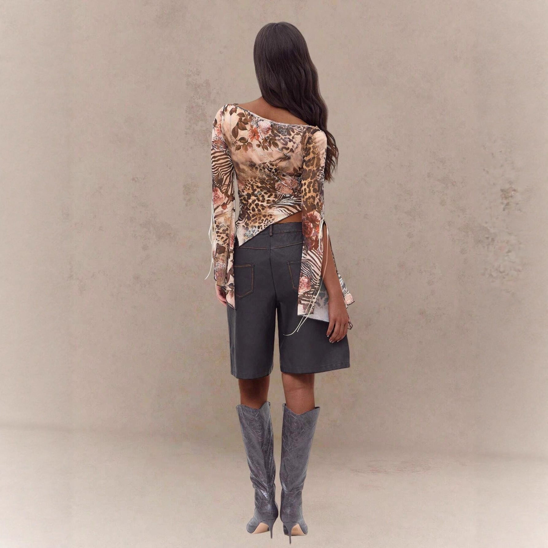 Damen nan asymmetrisches semitransparentes Mesh-Top mit floral-animalischem Muster, gerafftem Rumpf und schulterfreiem Wasserfall-Ausschnitt R&B