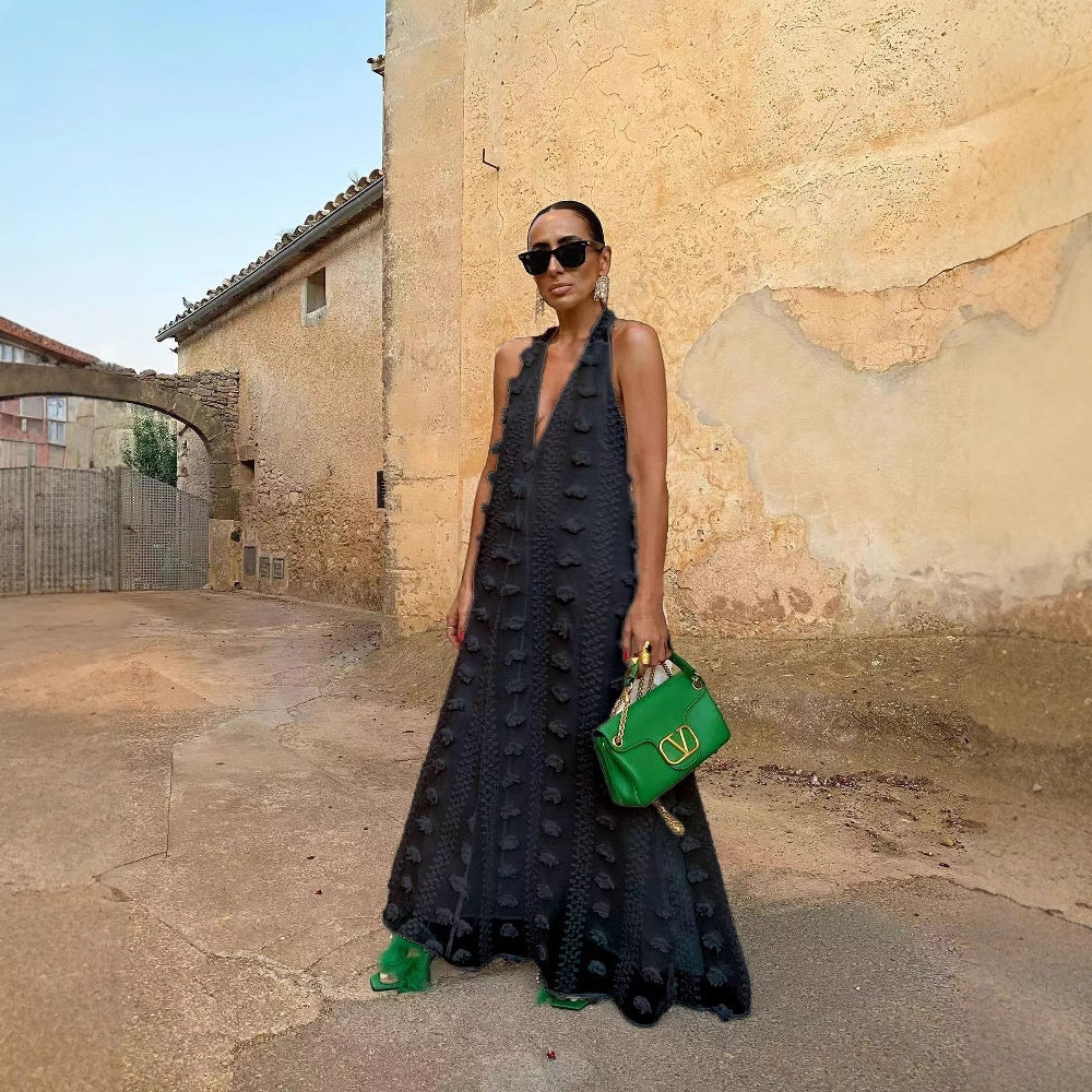 Damen Maxikleid mit voluminösem Saum und zarten Stickereien R&B