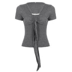 Damen kurzes T-Shirt mit Knoten-Detail und gestreiftem Design R&B