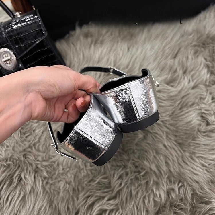 Damen Pumps mit funkelnder Strassverzierung R&B