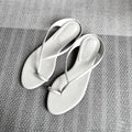 Damen Zehentrenner-Sandalen mit eleganter Riemenkonstruktion und komfortablem Fußbett R&B