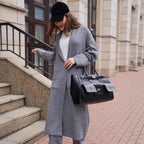Damen Strickmantel mit tiefem V-Ausschnitt und großen Taschen R&B