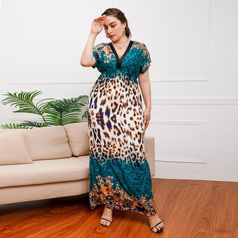 Damen Maxikleid mit elegantem Tierdruck und fließendem Schnitt R&B