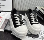 Damen Modische Sneakers mit auffälligem Design