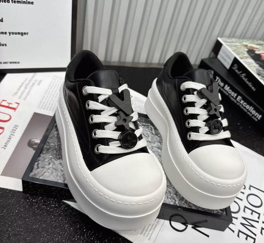 Damen Modische Sneakers mit auffälligem Design R&B