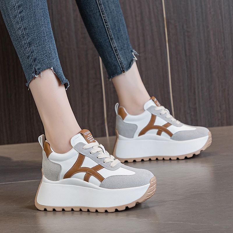 Damen Sportliche Plateau-Sneaker mit modischem Obermaterial und rutschfester Sohle R&B