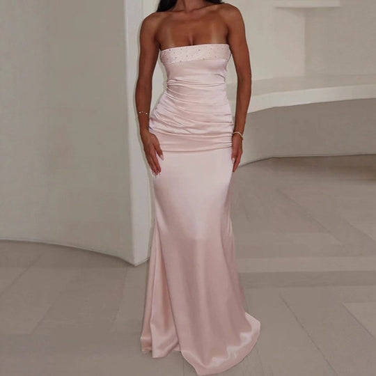 DamenElegantes strapless Abendkleid mit Rüschendetails R&B