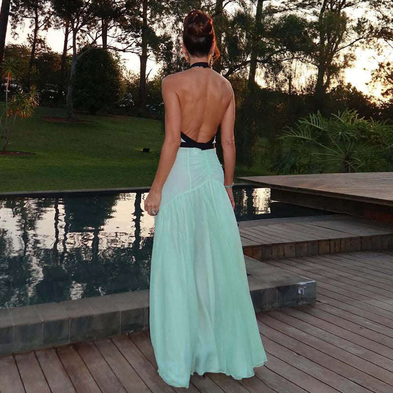 Damen Maxikleid mit tiefem V-Ausschnitt und innovativer Raffung R&B