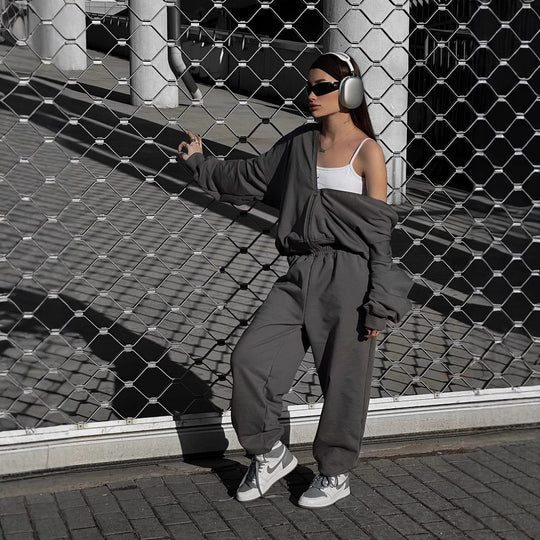 Damen lässiges Lounge-Set mit weiten Hosen und sportlicher Jacke R&B