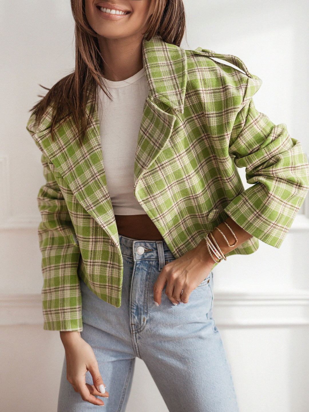 Damen Elegante Kurzjacke mit lässigem Schnitt und praktischen Taschen R&B