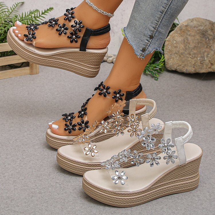 Damen Wedge-Sandalen mit floralem Dekor R&B