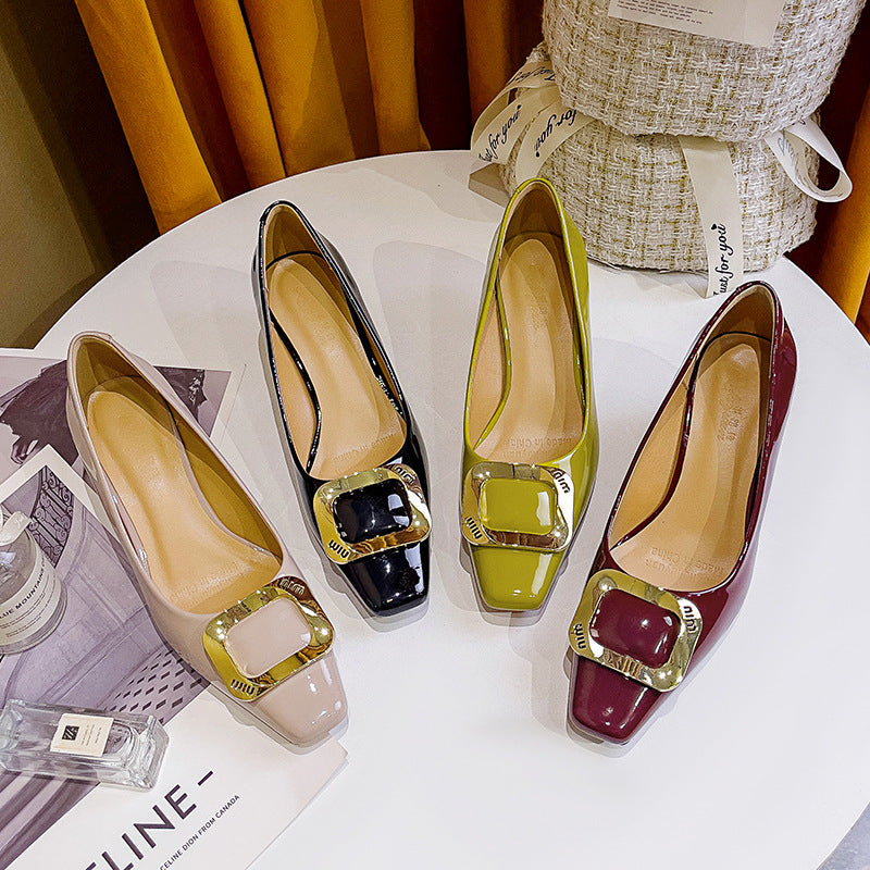 Damen elegante Pumps mit modischem Schnallenakzent